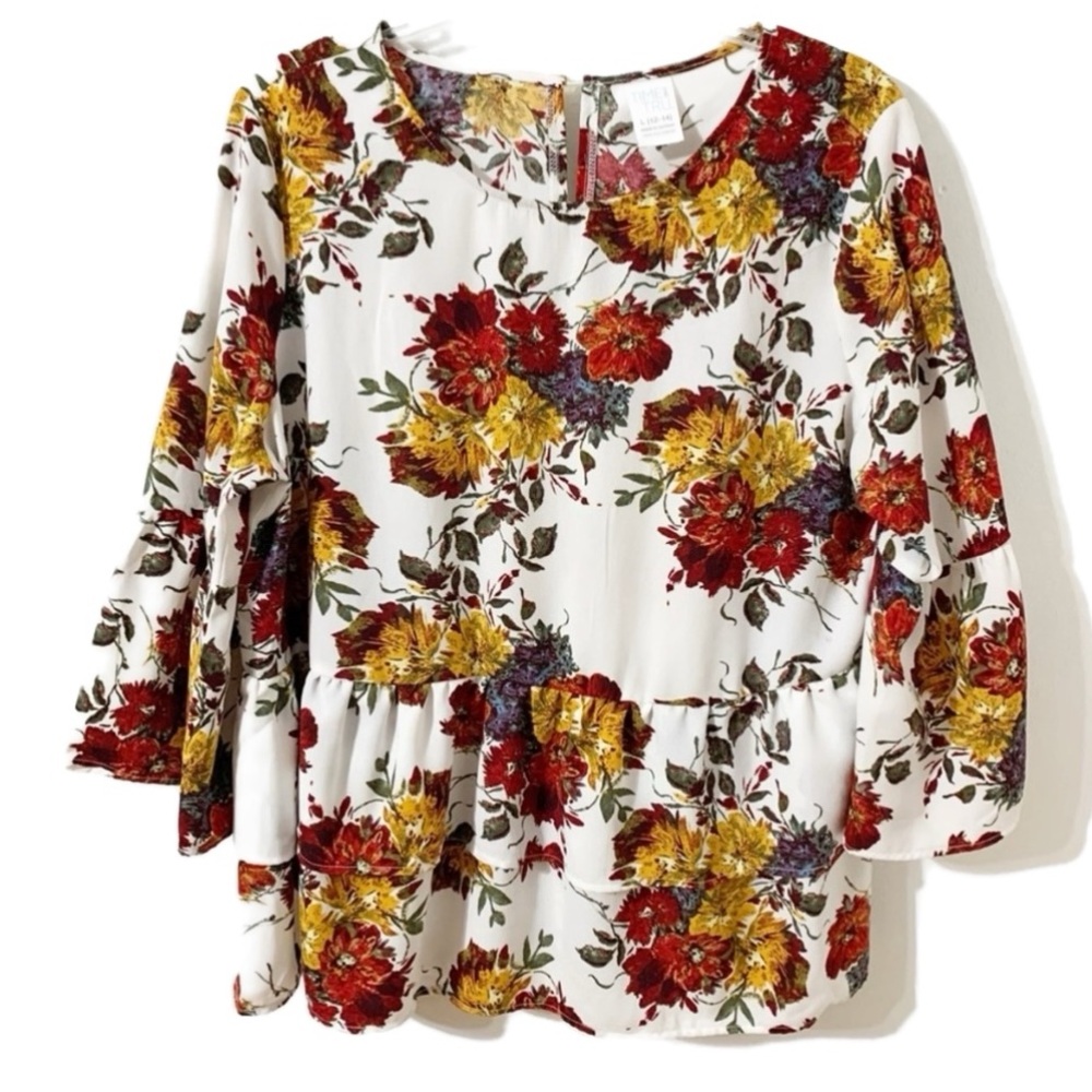 Time & Tru White Floral Tiered Boho Peasant Blouse Bell Sleeve Style: TRL38410PR